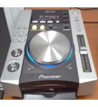 Аренда DJ CD-проигрывателя PIONEER CDJ-200
